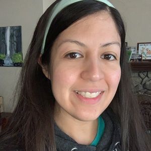 Meet your Posher, Stephanie